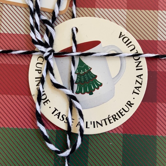 Recipe tin with recipe cards and bonus mug - Picture 4 of 5